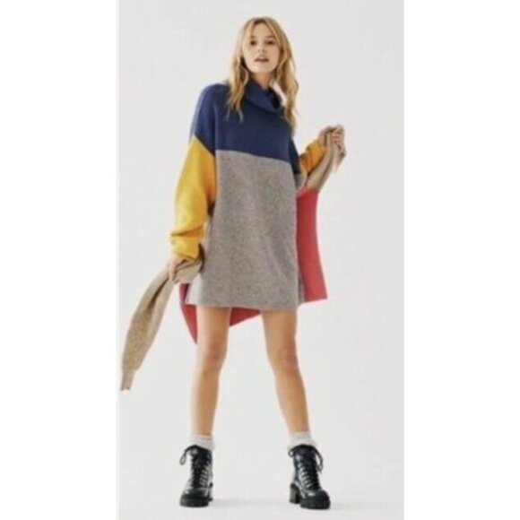 NWT-Free People Softly Structured Color Block Sweater - M - Picture 12 of 13